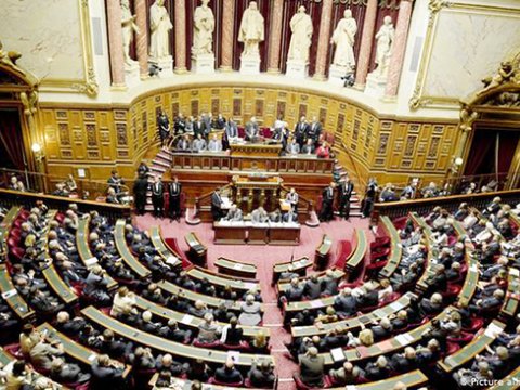 Azərbaycan icması Fransa Senatına etirazını bildirib