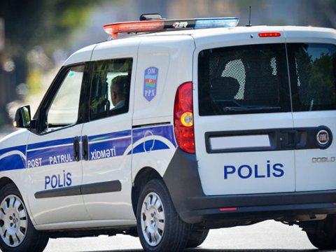 Aksiyada insident - Polis maşınının şüşəsi sındırıldı