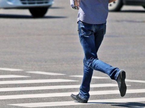 Yolu keçən piyadanı maşın vurub öldürdü