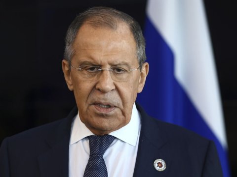 Lavrov İndoneziyada xəstəxanaya yerləşdirilib?