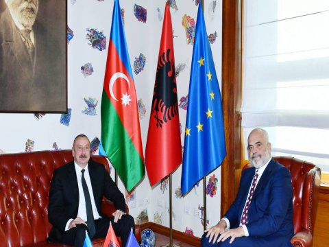 İlham Əliyev Albaniyanın baş naziri ilə görüşüb - YENİLƏNİB