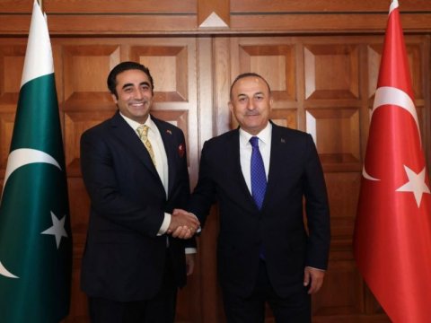 Türkiyə və Pakistan XİN başçıları danışıqlar apardı 