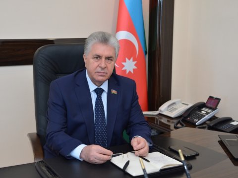 Vitse-spikerdən iranlı deputatlara cavab: “Tarixin yaralarına toxunmayın” 