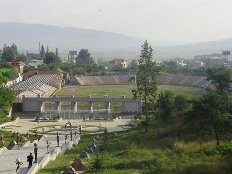 “İmarət” stadionu bu tarixdə istifadəyə veriləcək