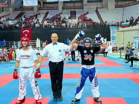 Eduard Məmmədov ikiqat Avropa çempionu oldu