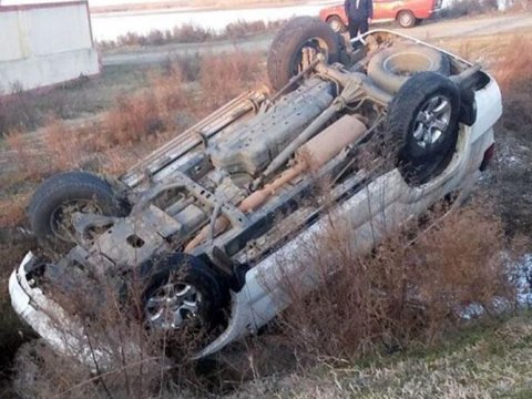 Şamaxıda avtomobil dərəyə aşıb - Ölən var