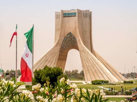 İran azərbaycanlıları casusluğa necə CƏLB EDİR...