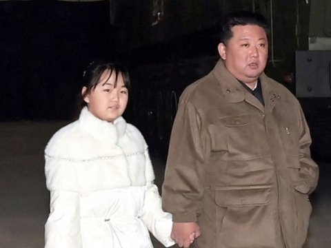 Kim Çen Inın hamıdan gizli saxladığı qızı üzə çıxdı - FOTOLAR