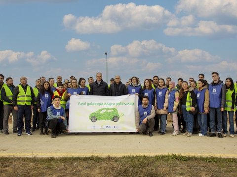Elektromobil və hibrid avtomobillərlə yürüş keçirilib