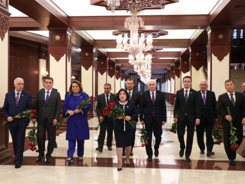 Milli Məclisdə YAP-ın 30 illiyi qeyd olundu - FOTO