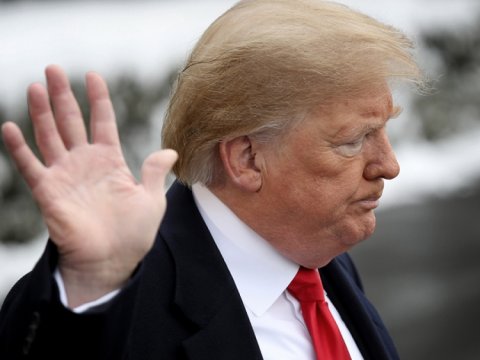 Tramp seçki kampaniyası üçün pul tapa bilmir