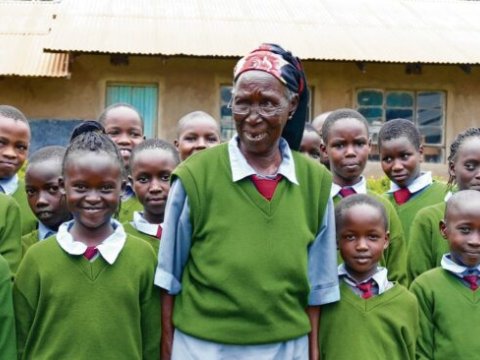 99 yaşlı ibtidai sinif şagirdi öldü 