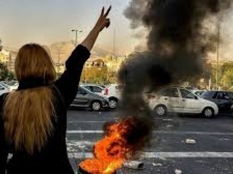 İranda əməliyyat: kürd partiyasının ofisi basıldı 