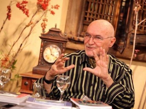 Türkiyəli məşhur jurnalist vəfat etdi