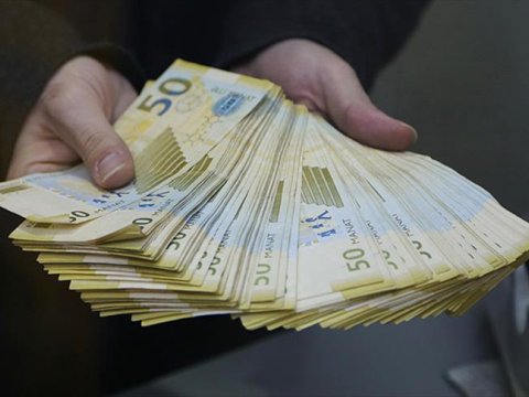 Siyasi partiyalar xaricdən pul ala bilməyəcək