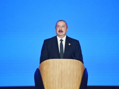 Prezident Fransa-Ermənistan əlaqələrindən danışdı: “Biri-birinə bacı deyirlər”