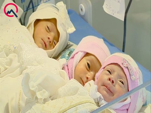 Üç qız anasının üçəm qızı oldu - FOTO