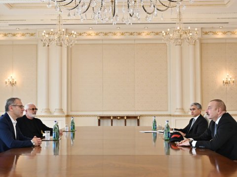 İlham Əliyev “Formula 1”in rəhbərini qəbul edib