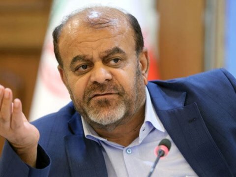 İranlı nazir istefa verdi