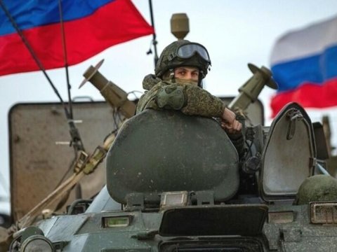 Rusiya Donetsk istiqamətində güclü hücuma keçib