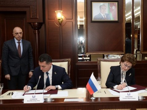 Azərbaycan və Rusiya parlamentlərarası komissiyasının iclası keçirildi 