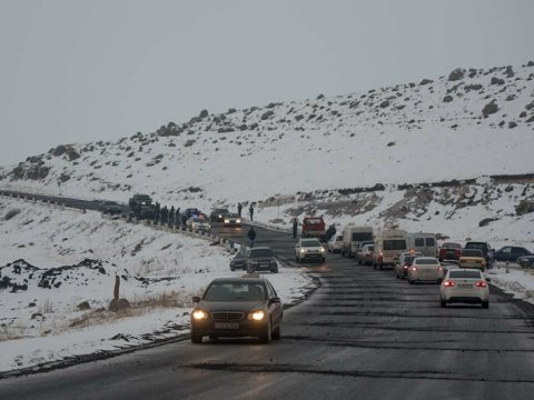 Ermənistanda zəncirvari qəza - 9 nəfər yaralandı 