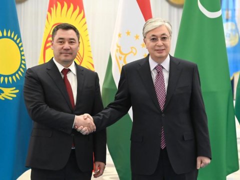 İki türkdilli dövlətin prezidenti Ermənistana gəldi