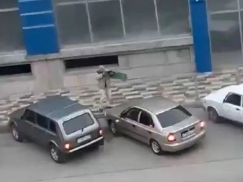 Rusiyada küçədə atışma - 4 nəfər öldü 