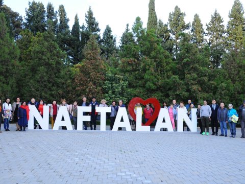 “Azərbaycan Möcüzələri”nin israilli qonaqları Naftalanda