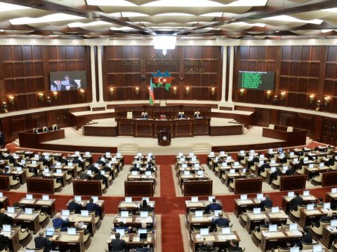 Gələn ilin büdcə layihəsi II oxunuşdan KEÇDİ