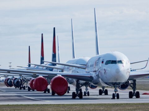 Rusiyada uçuş məhdudiyyəti yenidən uzadıldı