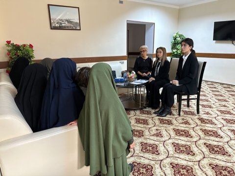 Ombudsman nümayəndələri Suriyadan gətirilənlərlə görüşdü