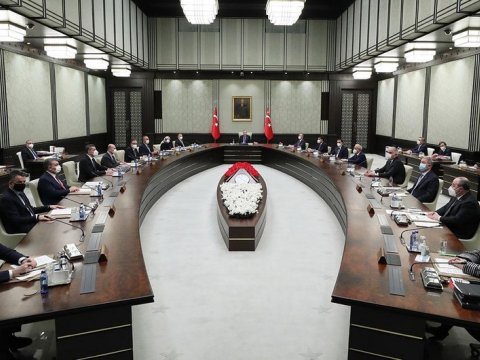 Ərdoğan hökuməti toplayır - Gündəlikdə nələr var...