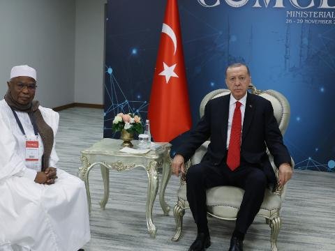 Ərdoğan İƏT-in baş katibi ilə görüşdü