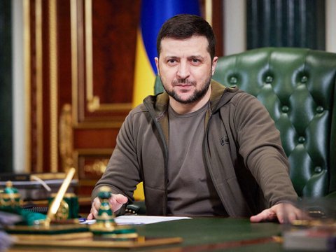 Rusiya yüz min əsgərini itirəcək - Zelenski