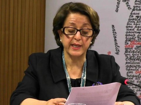 İranda azərbaycanlı qadınlar təzyiqlə üzləşirlər