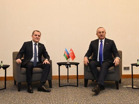 Bayramovla Çavuşoğlu bu məsələləri müzakirə ediblər