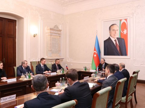 Kamran Əliyev Rusiya Baş Prokurorluğunun rəsmilərilə görüşdü
