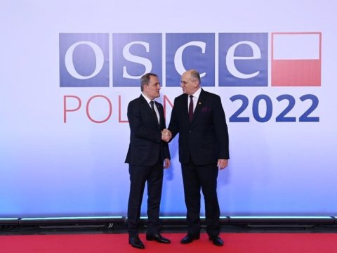 Ceyhun Bayramov polşalı həmkarı ilə görüşüb