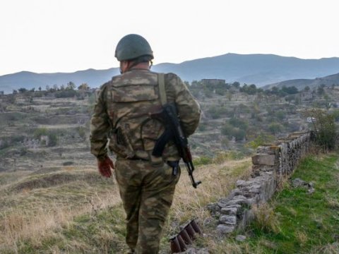 Özünü güllələyən hərbçiyə görə cinayət işi açıldı