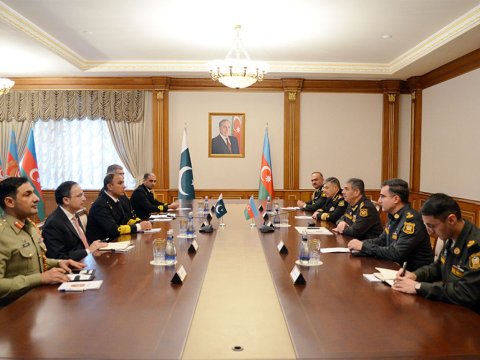 Zakir Həsənov pakistanlı admiralla görüşüb