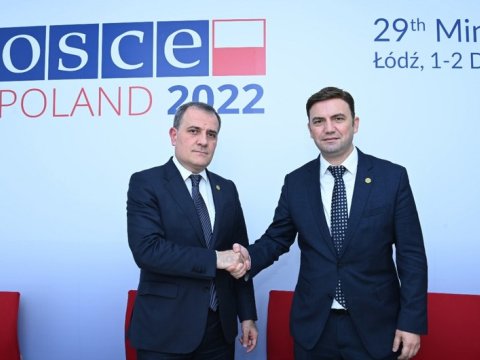 Ceyhun Bayramov şimali makedoniyalı həmkarı ilə görüşüb