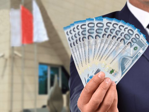 Bu qurumda işləyənlərə maaşdan əlavə pul veriləcək
