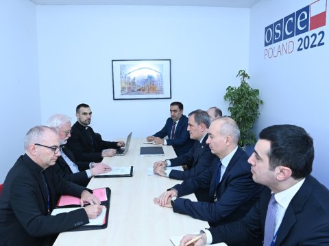 Ceyhun Bayramov Vatikanın dövlət katibi ilə görüşüb