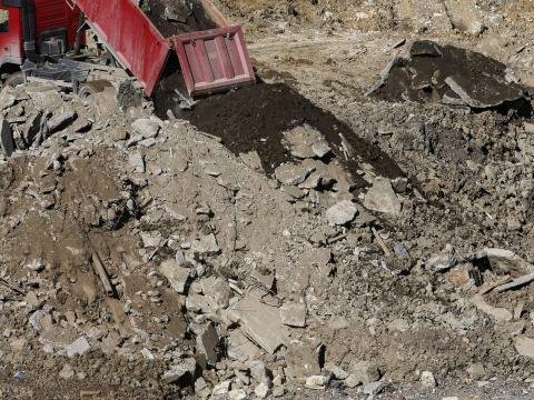 Karxana çökdü, 6 nəfər öldü