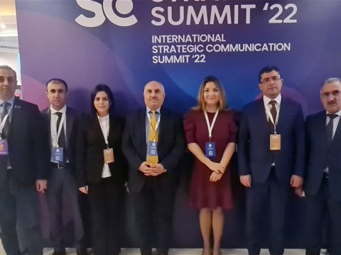 Azərbaycan nümayəndə heyəti beynəlxalq sammitdə