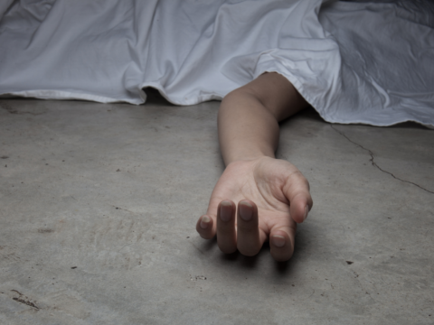 19 yaşlı hamilə qadın xəstəxanada öldü