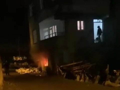 Arvadına əsəbiləşdi, kirayə qaldığı evi yandırdı