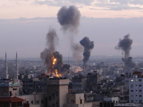 Qəzza zolağı bombalandı