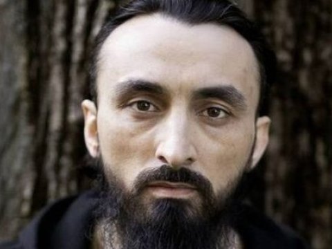 Kadırovu tənqid edən çeçen bloger ÖLDÜRÜLDÜ